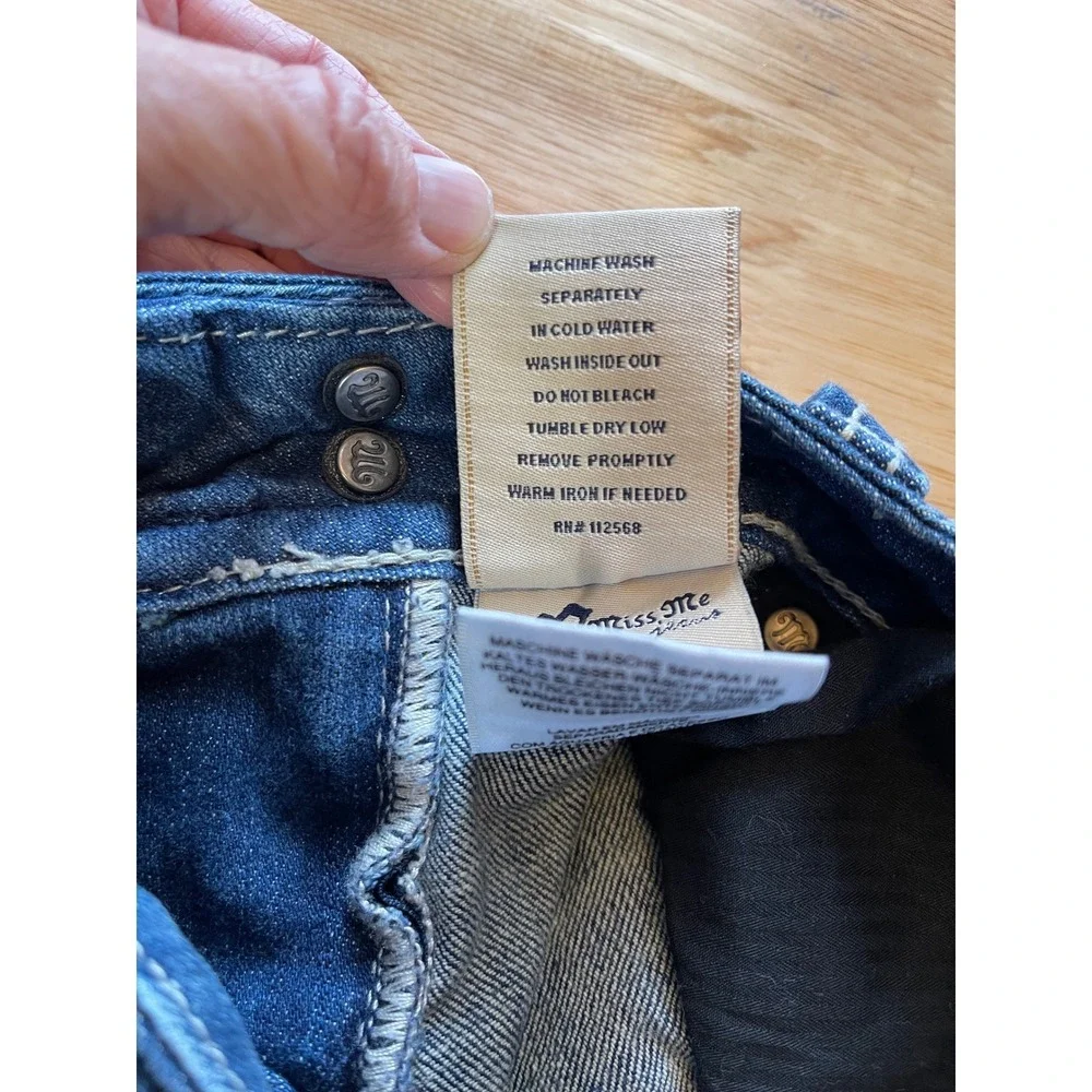 Miss Me JP5046-2 Bootcut Jeans Blue Denim Rhinestone Cross Flap Pocket Womens 31